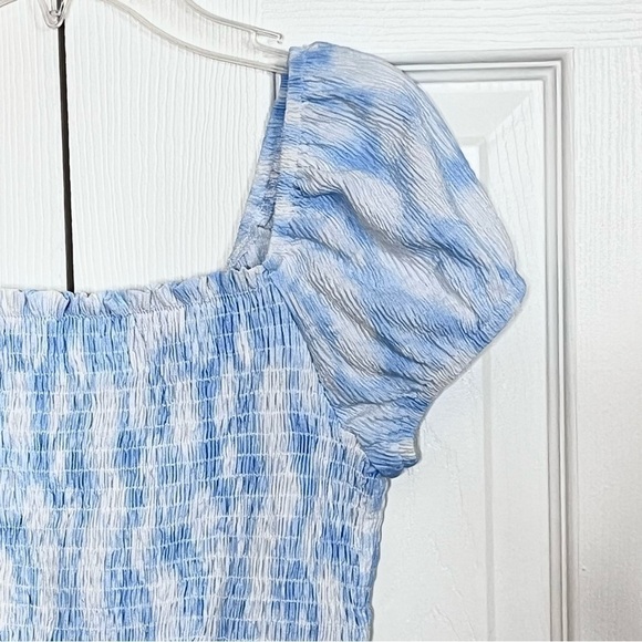 NWT Lush Blue White Tie Dye Elastic Ruffle Cap Sleeve Crop Top Size Small - Picture 4 of 8